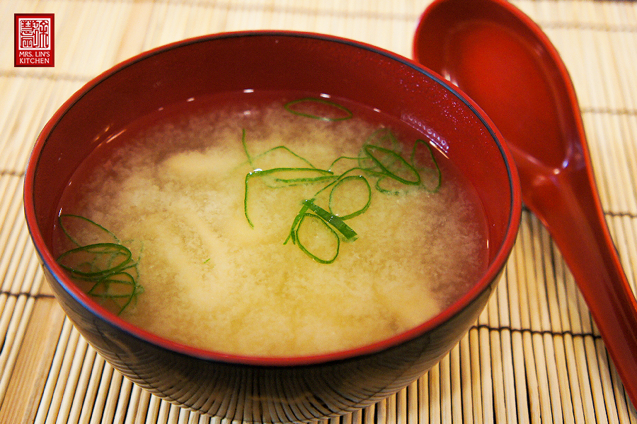 daikon-mushroom-miso-soup-mrs-lin-s-kitchen-recipes